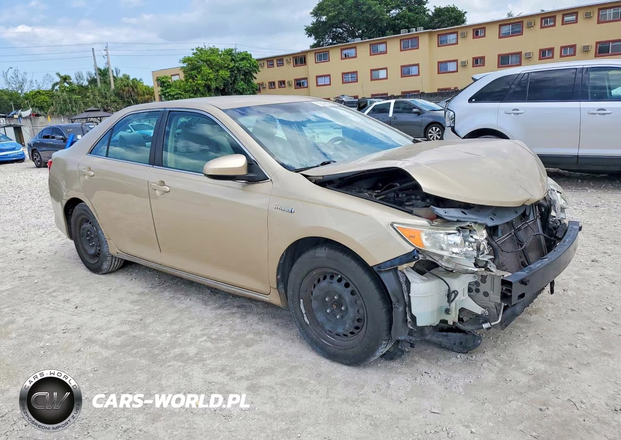 2012 Toyota Camry Hybrid Le VIN:4T1BD1FK8CU005550 - 4