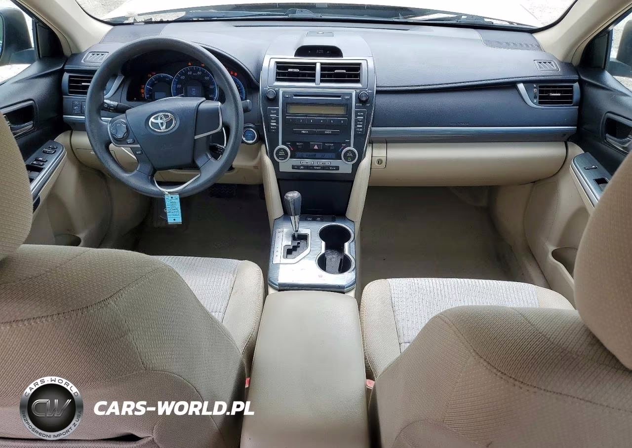 2012 Toyota Camry Hybrid Le VIN:4T1BD1FK8CU005550 - 8