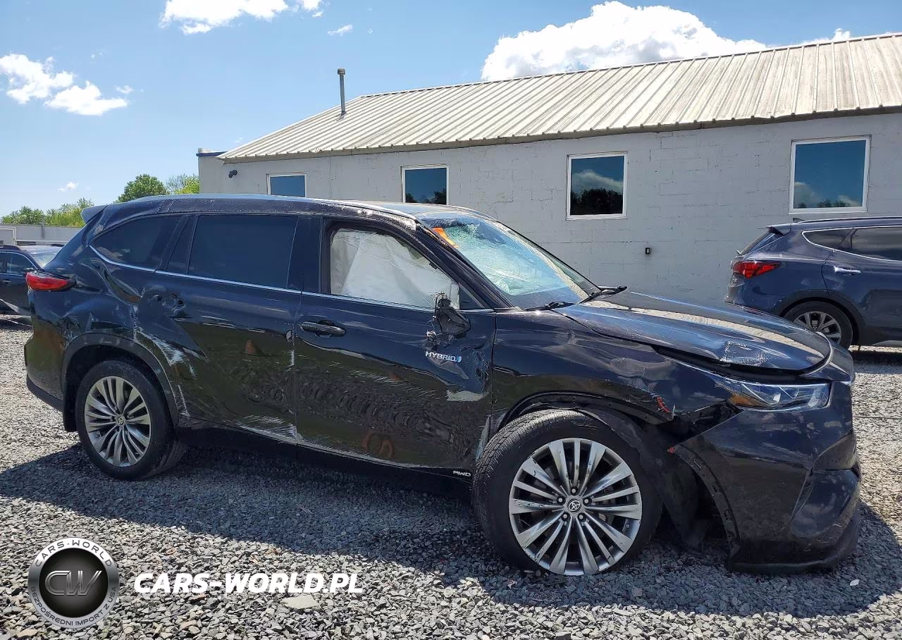 2021 Toyota Highlander Hybrid Platinum VIN:5TDEBRCH3MS017397 - 4