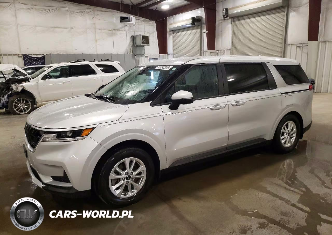 2022 Kia Carnival Lx