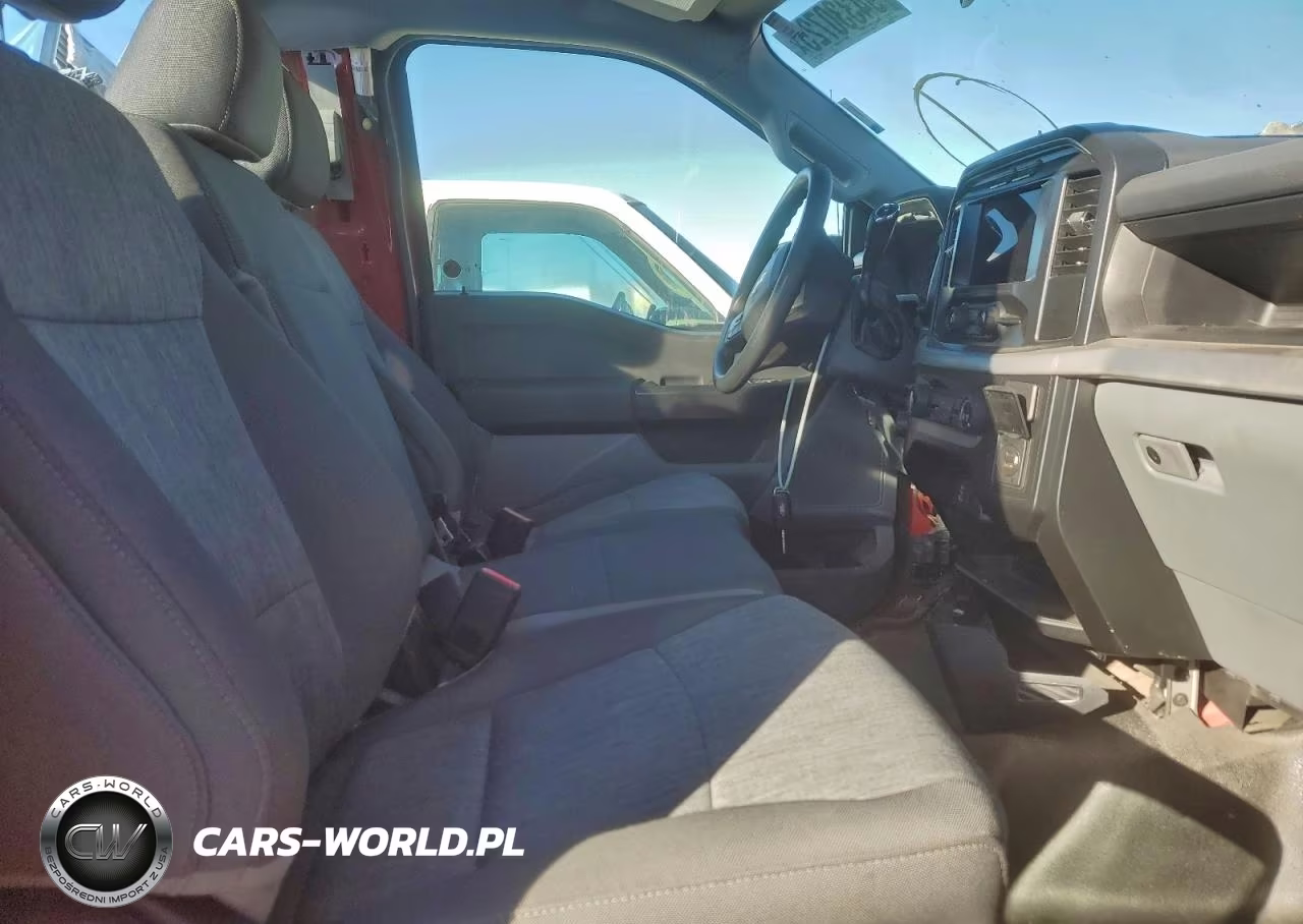 2022 Ford F150 VIN:1FTMF1EP1NKD11640 - 10