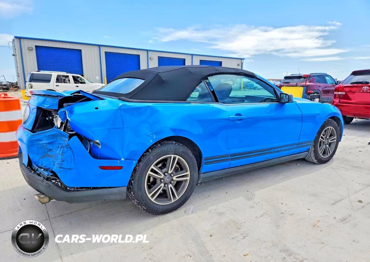 2011 Ford Mustang VIN:1ZVBP8EM1B5119970 - 3