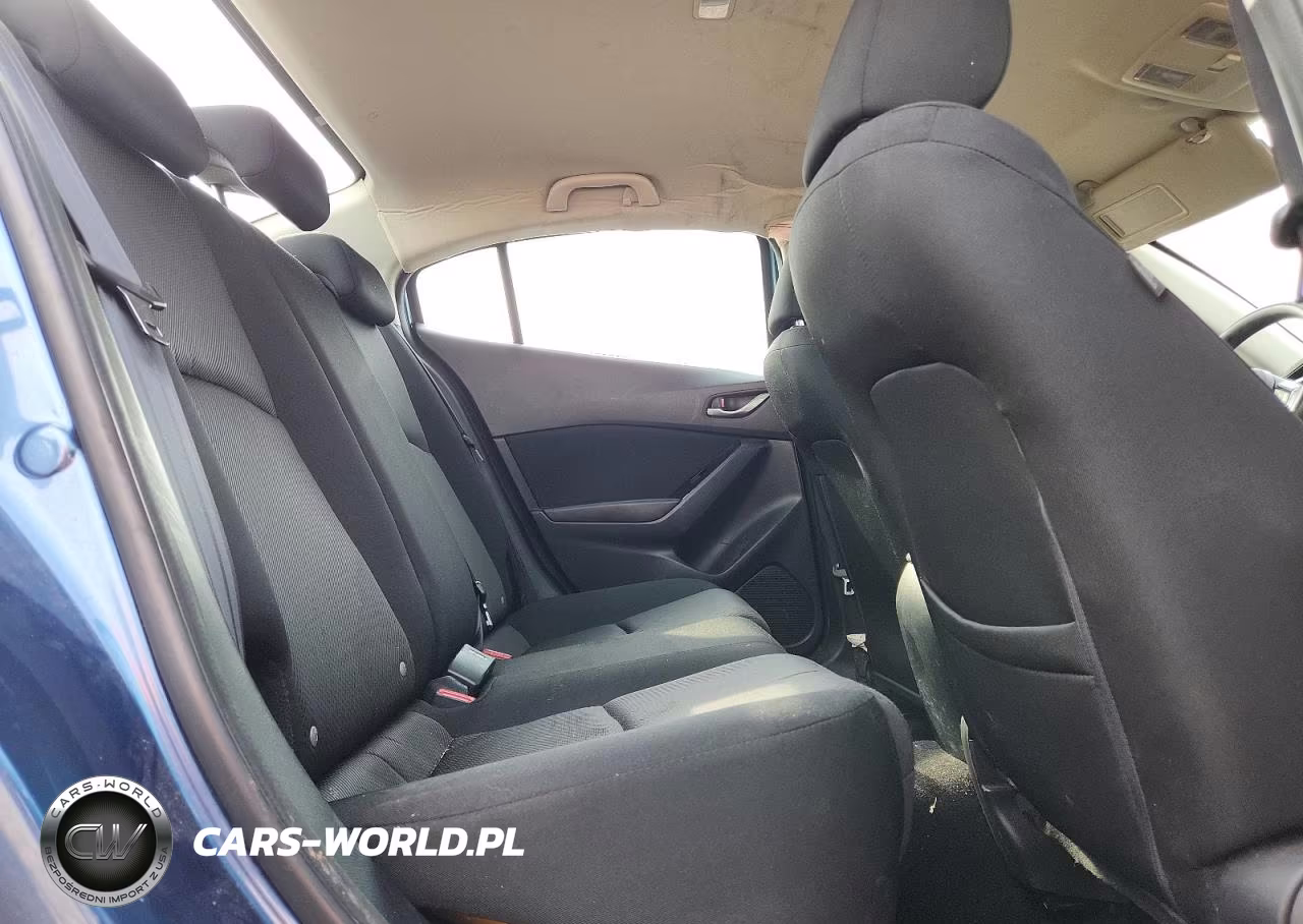 2018 Mazda 3 Sport VIN:3MZBN1U74JM234645 - 10
