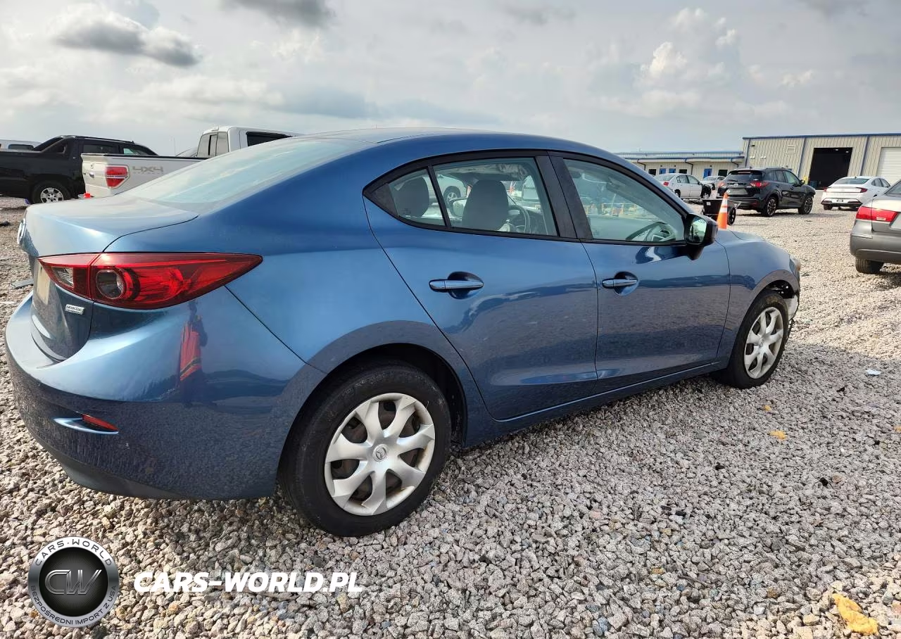 2018 Mazda 3 Sport VIN:3MZBN1U74JM234645 - 3