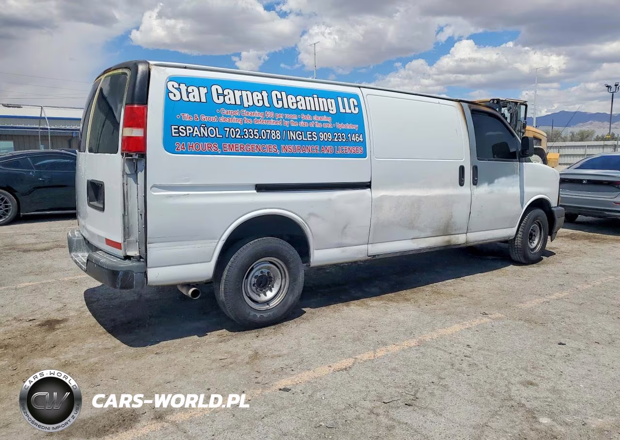 2017 Chevrolet Express G2500 VIN:1GCWGBFF2H1126511 - 3