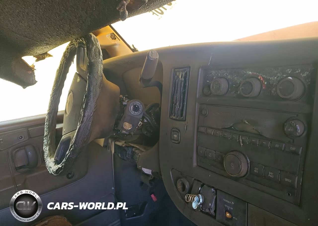 2017 Chevrolet Express G2500 VIN:1GCWGBFF2H1126511 - 9