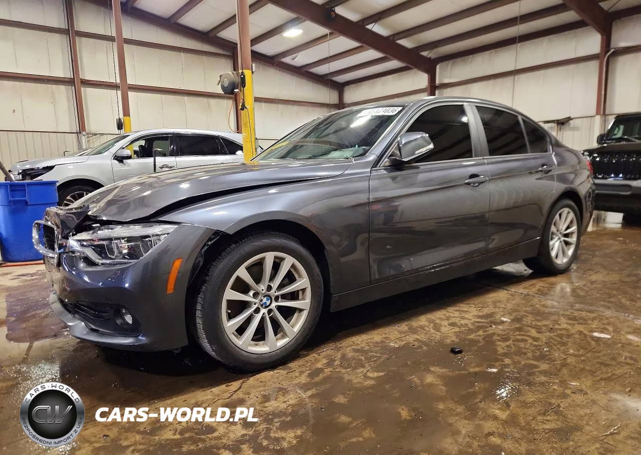 2018 BMW 320 Xi – zdjęcie 1 z 13