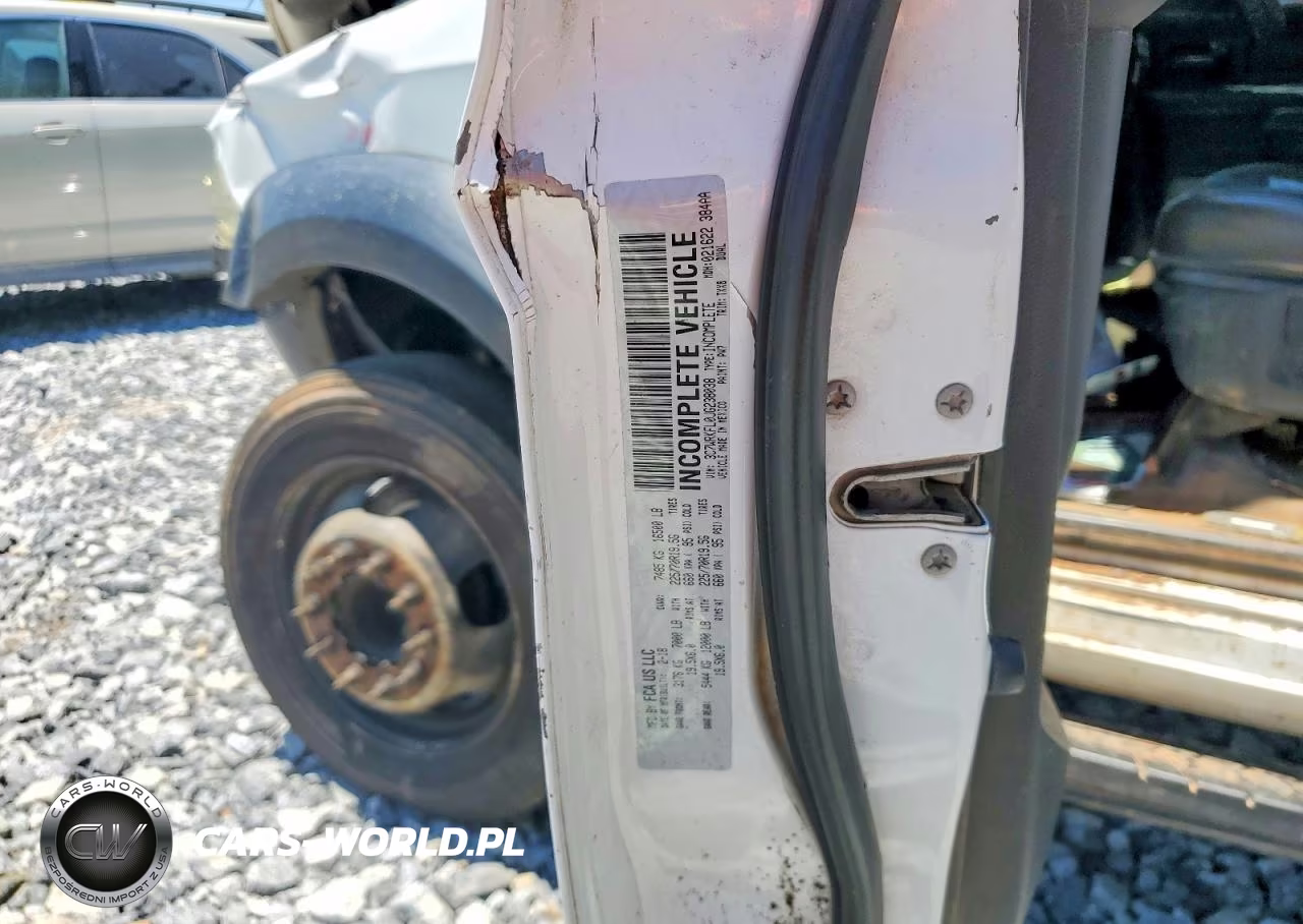 2018 Ram 4500 VIN:3C7WRKFL0JG238038 - 12