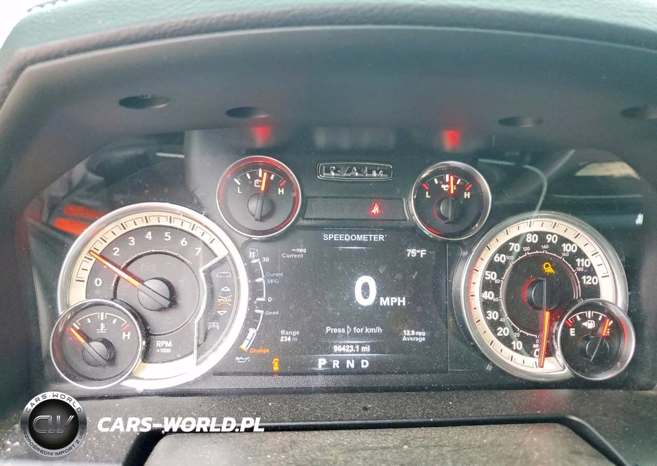 2018 Ram 1500 Sport VIN:1C6RR7MT2JS290183 - 9