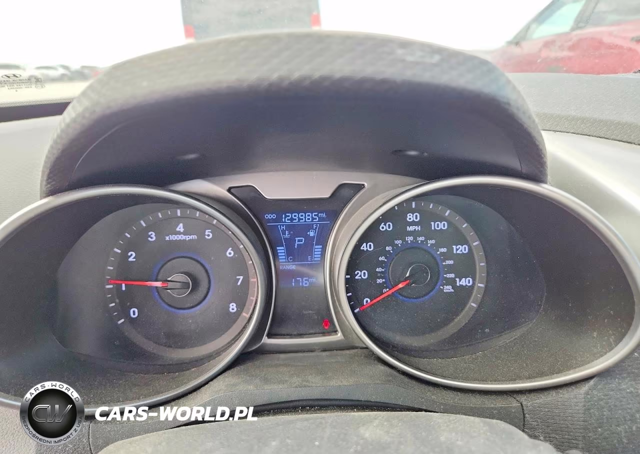 2015 Hyundai Veloster Base VIN:KMHTC6AD4FU243686 - 9