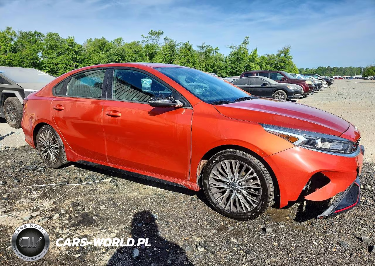 2023 Kia Forte Gt Line VIN:3KPF54AD0PE536730 - 4