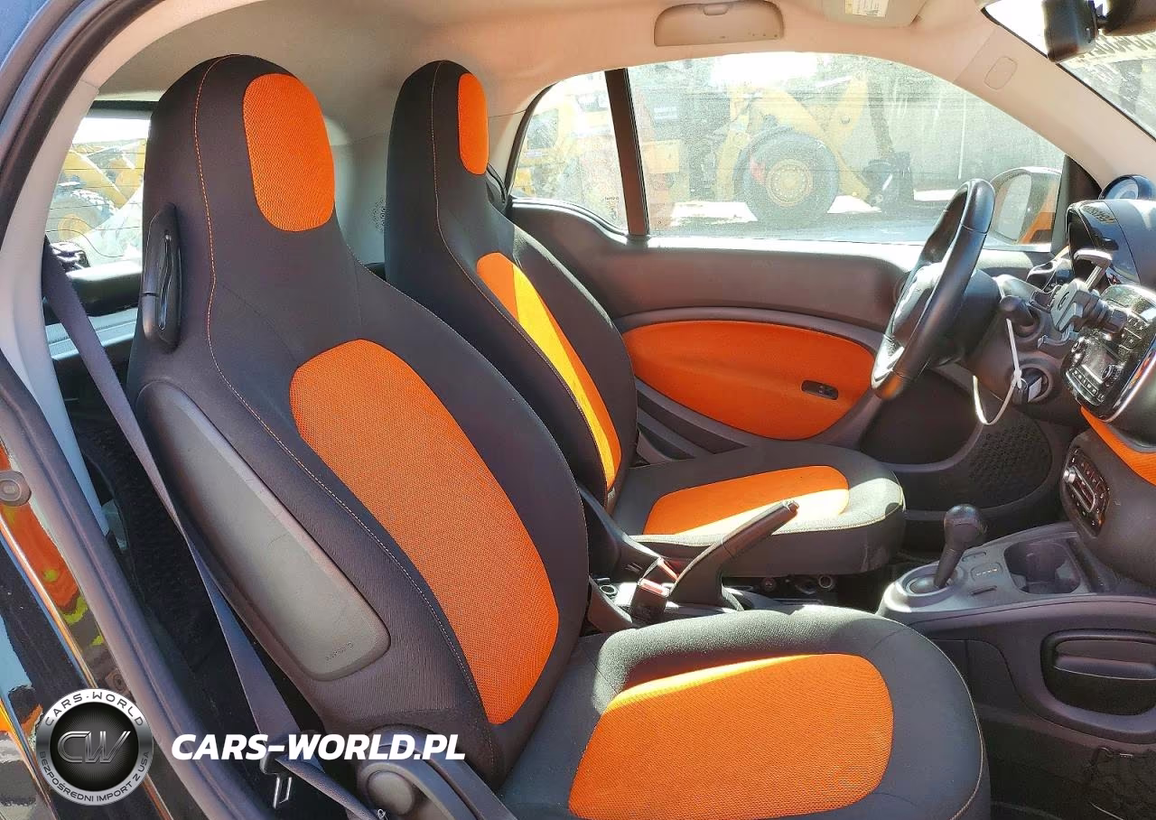 2018 Smart Fortwo VIN:WMEFJ9BA5JK265781 - 10