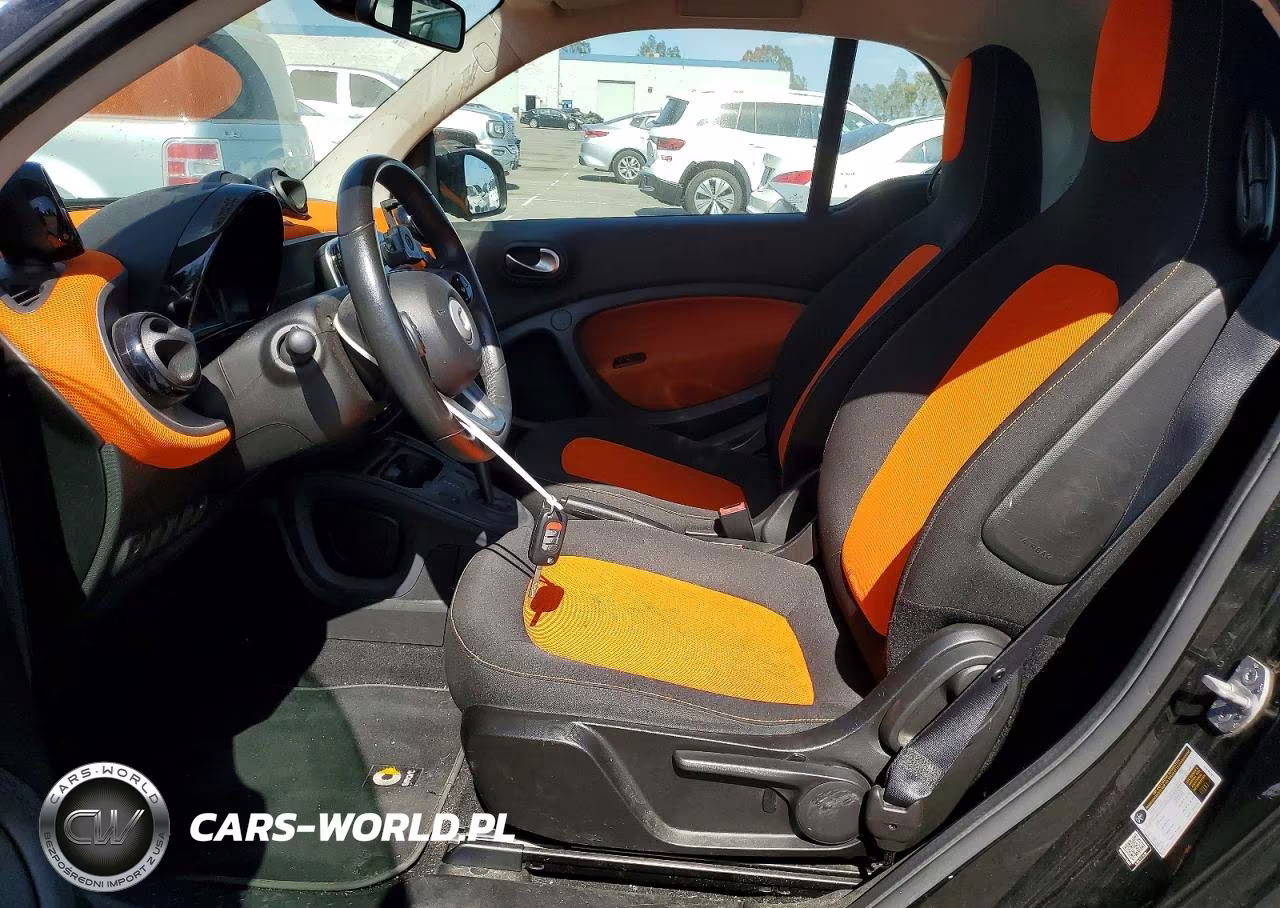 2018 Smart Fortwo VIN:WMEFJ9BA5JK265781 - 7