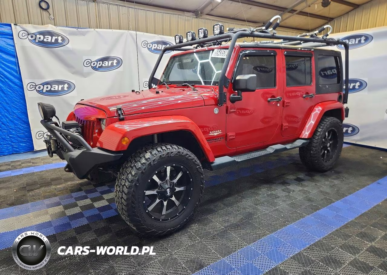 2014 Jeep Wrangler Unlimited Sahara – zdjęcie 1 z 13