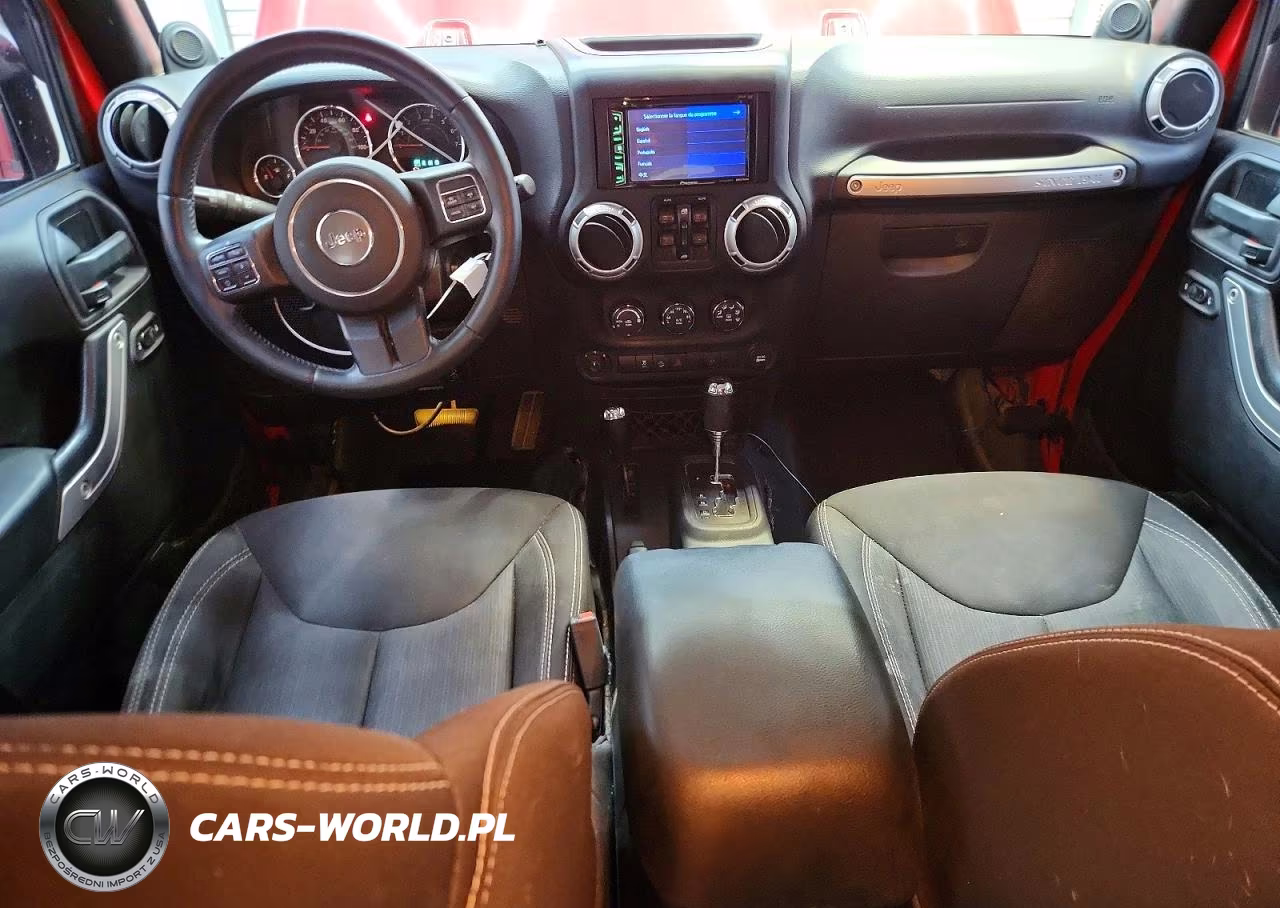 2014 Jeep Wrangler Unlimited Sahara VIN:1C4BJWEG3EL257965 - 8