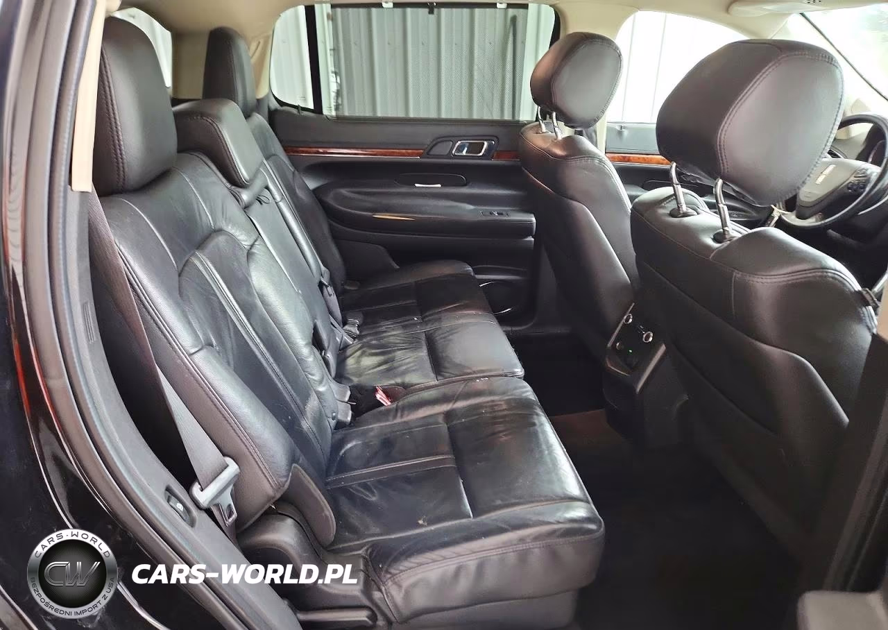 2019 Lincoln Mkt VIN:2LMHJ5ATXKBL01690 - 11