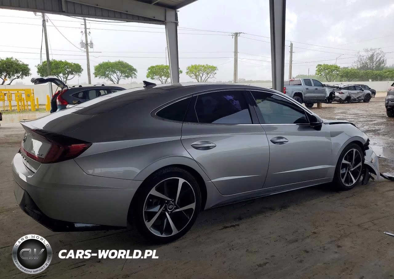 2022 Hyundai Sonata Sel Plus VIN:5NPEJ4J21NH140756 - 3