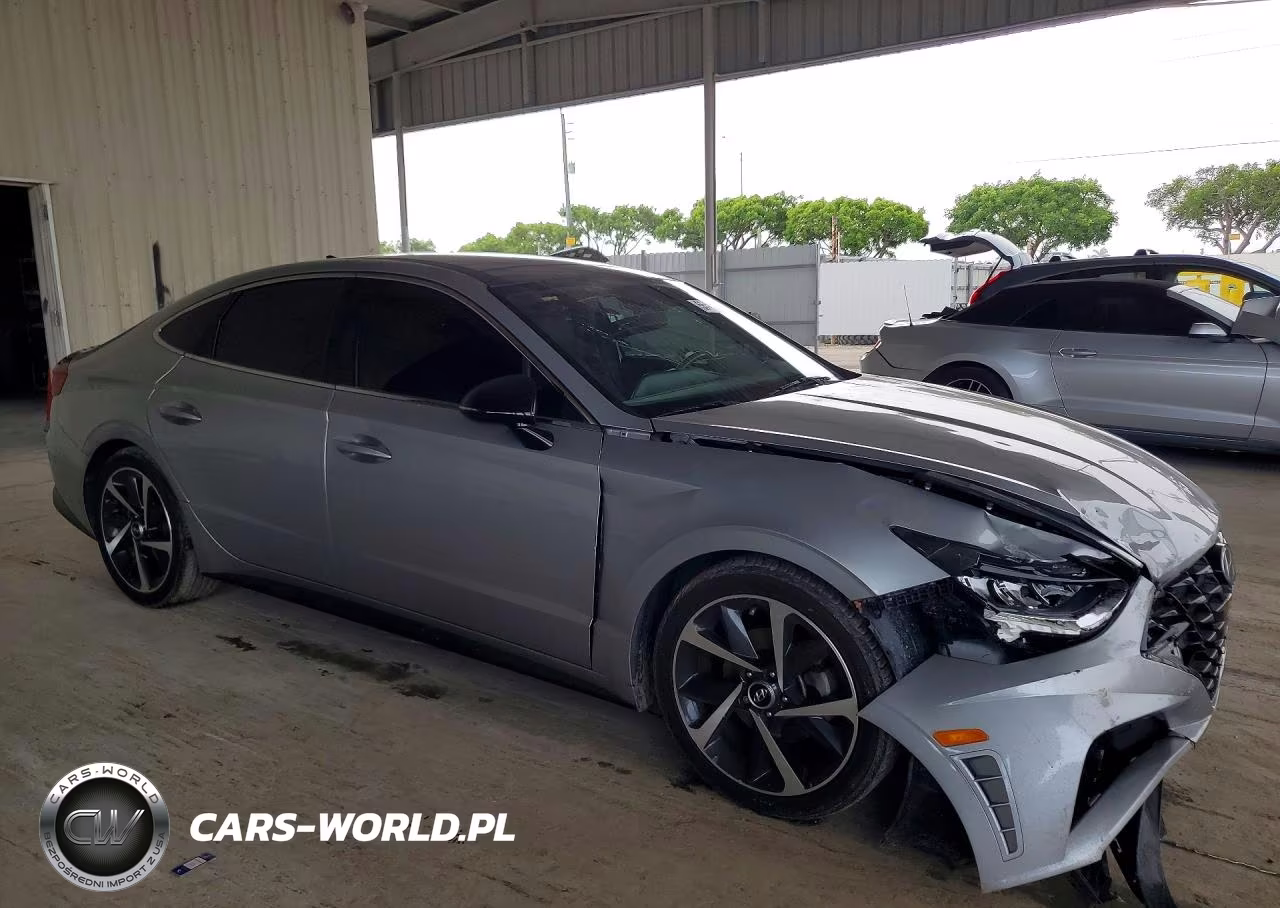 2022 Hyundai Sonata Sel Plus VIN:5NPEJ4J21NH140756 - 4