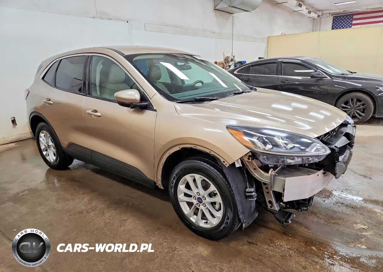 2020 Ford Escape Se VIN:1FMCU9G64LUB97781 - 4