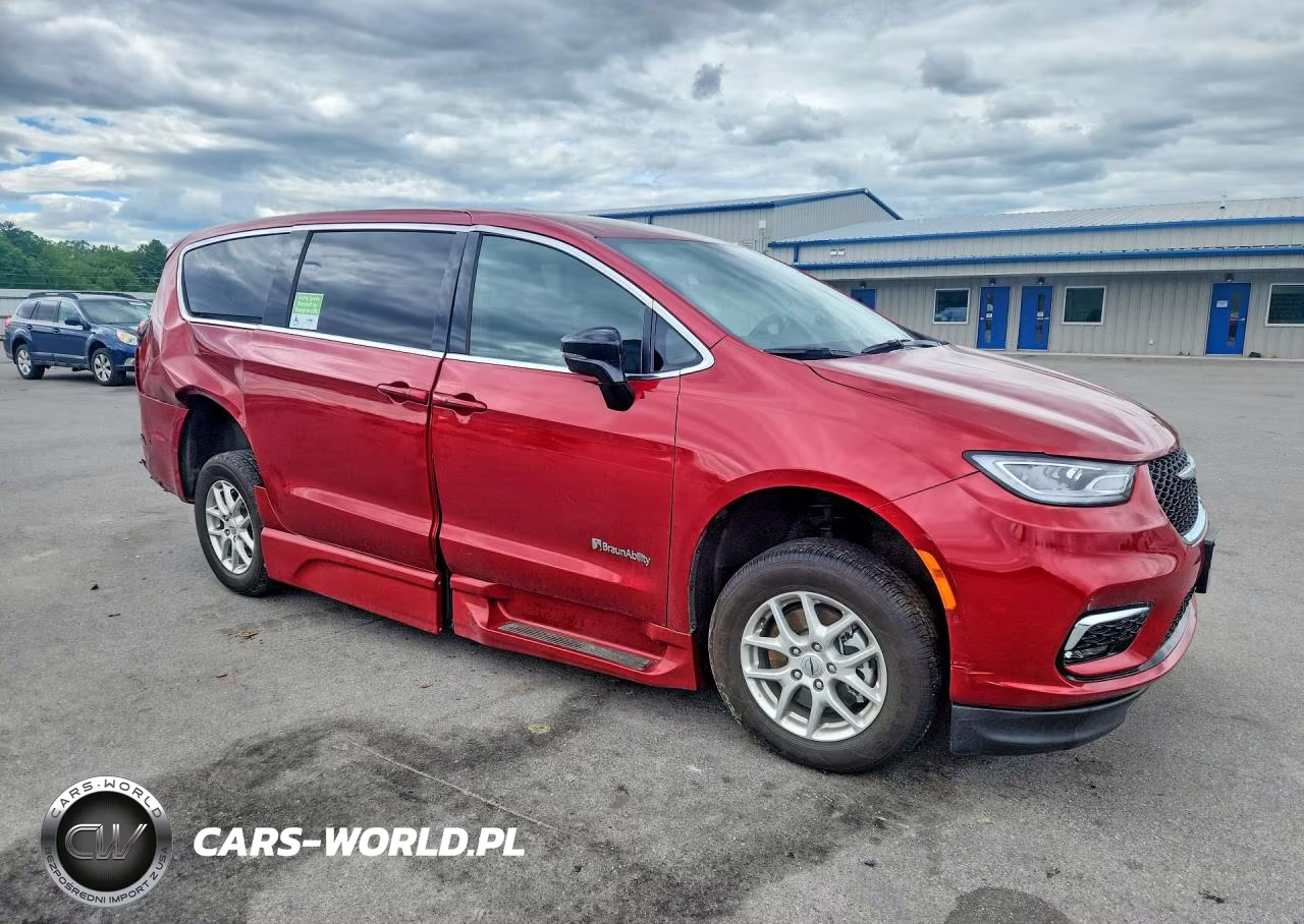 2025 Chrysler Pacifica Select VIN:2C4RC1BG6SR570978 - 4