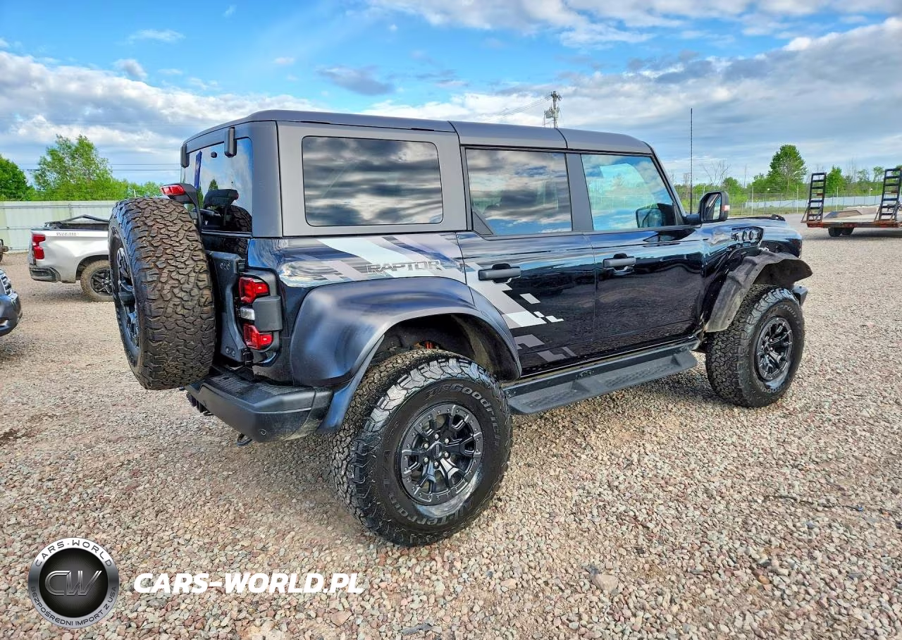 2023 Ford Bronco Raptor VIN:1FMEE5JR3PLB78054 - 3