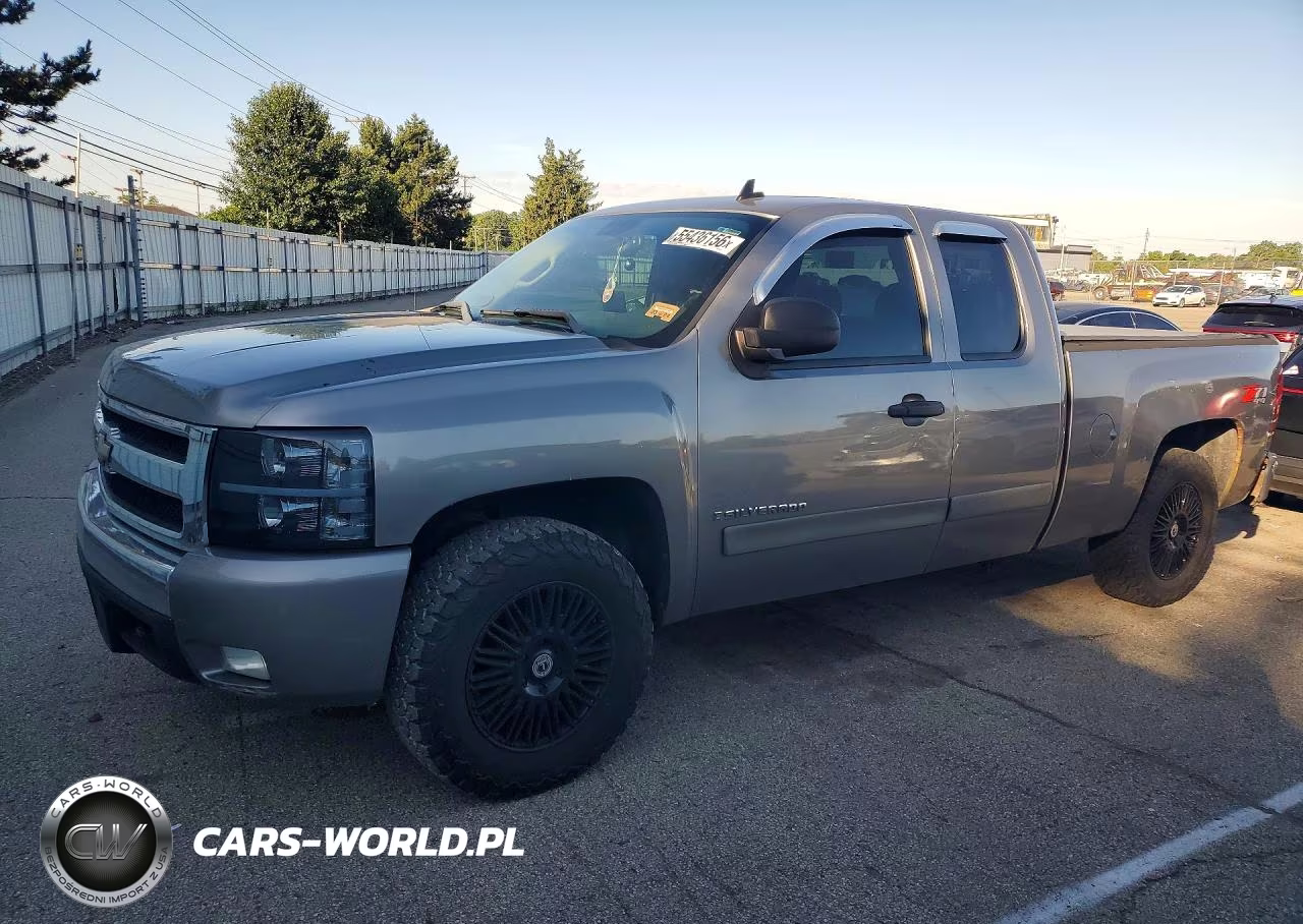 2008 Chevrolet Silverado K1500 – zdjęcie 1 z 12