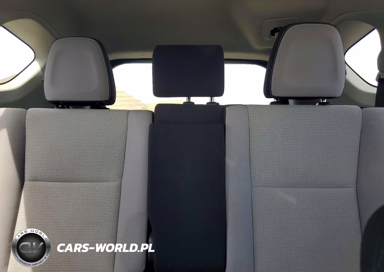2018 Toyota Rav4 Xle VIN:JTMWFREV1JJ730819 - 10