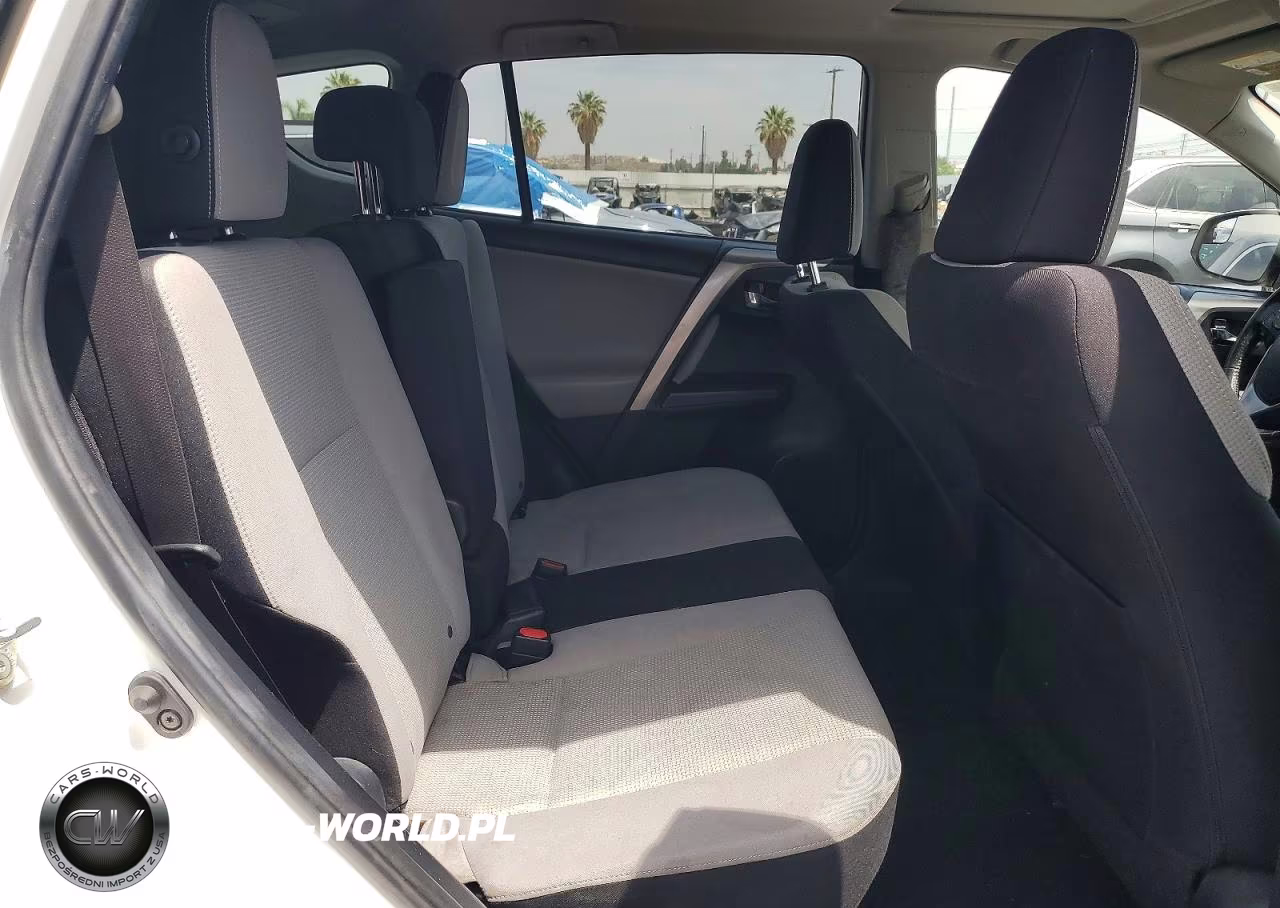 2018 Toyota Rav4 Xle VIN:JTMWFREV1JJ730819 - 11