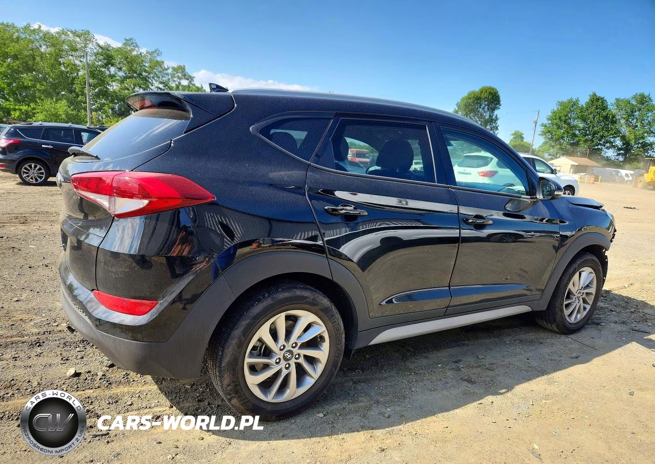 2017 Hyundai Tucson Se Plus VIN:KM8J33A47HU508173 - 3