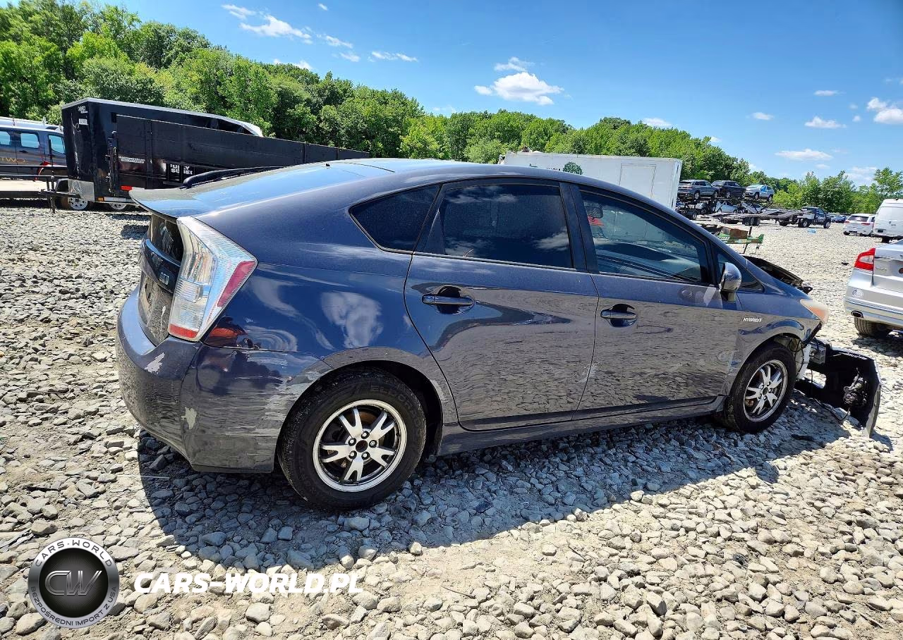 2011 Toyota Prius Two VIN:JTDKN3DU9B0274230 - 3