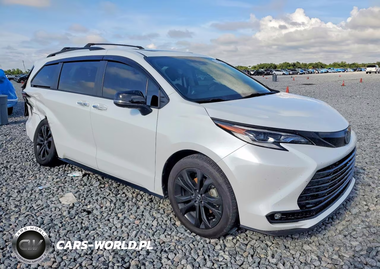 2022 Toyota Sienna Platinum 7-Passenger VIN:5TDERKEC8NS089329 - 4