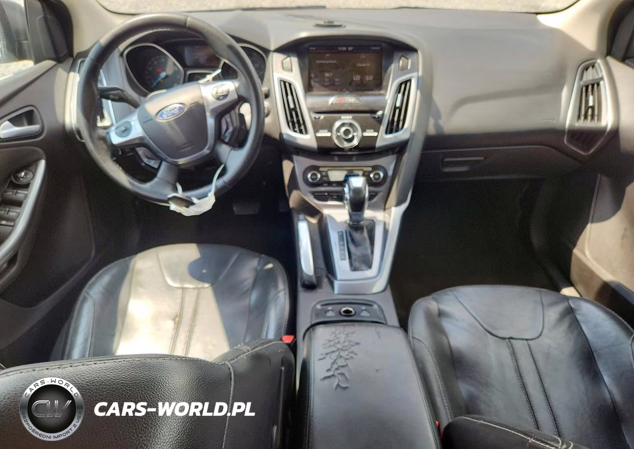 2013 Ford Focus Titanium VIN:1FADP3J2XDL161724 - 8