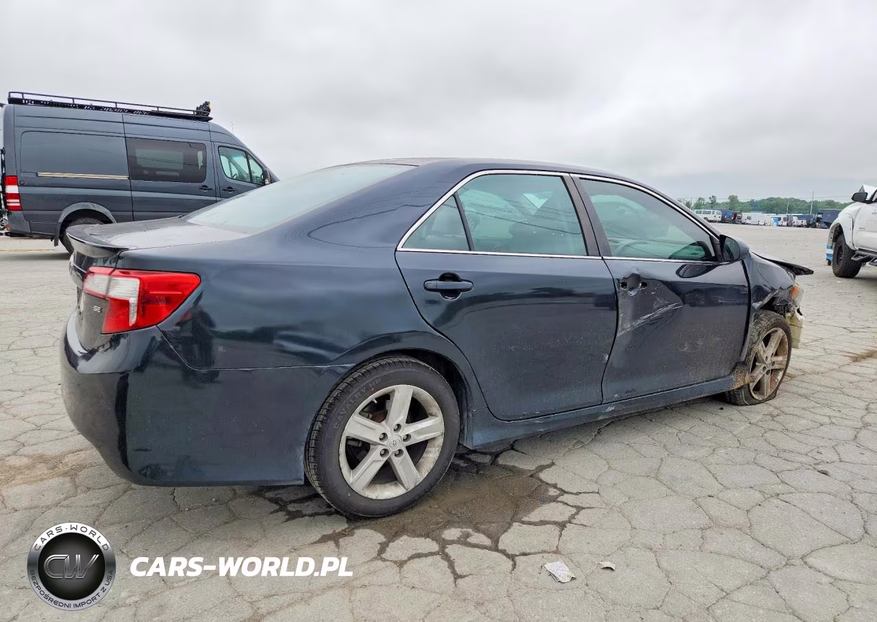 2012 Toyota Camry Se VIN:4T1BF1FK2CU064006 - 3