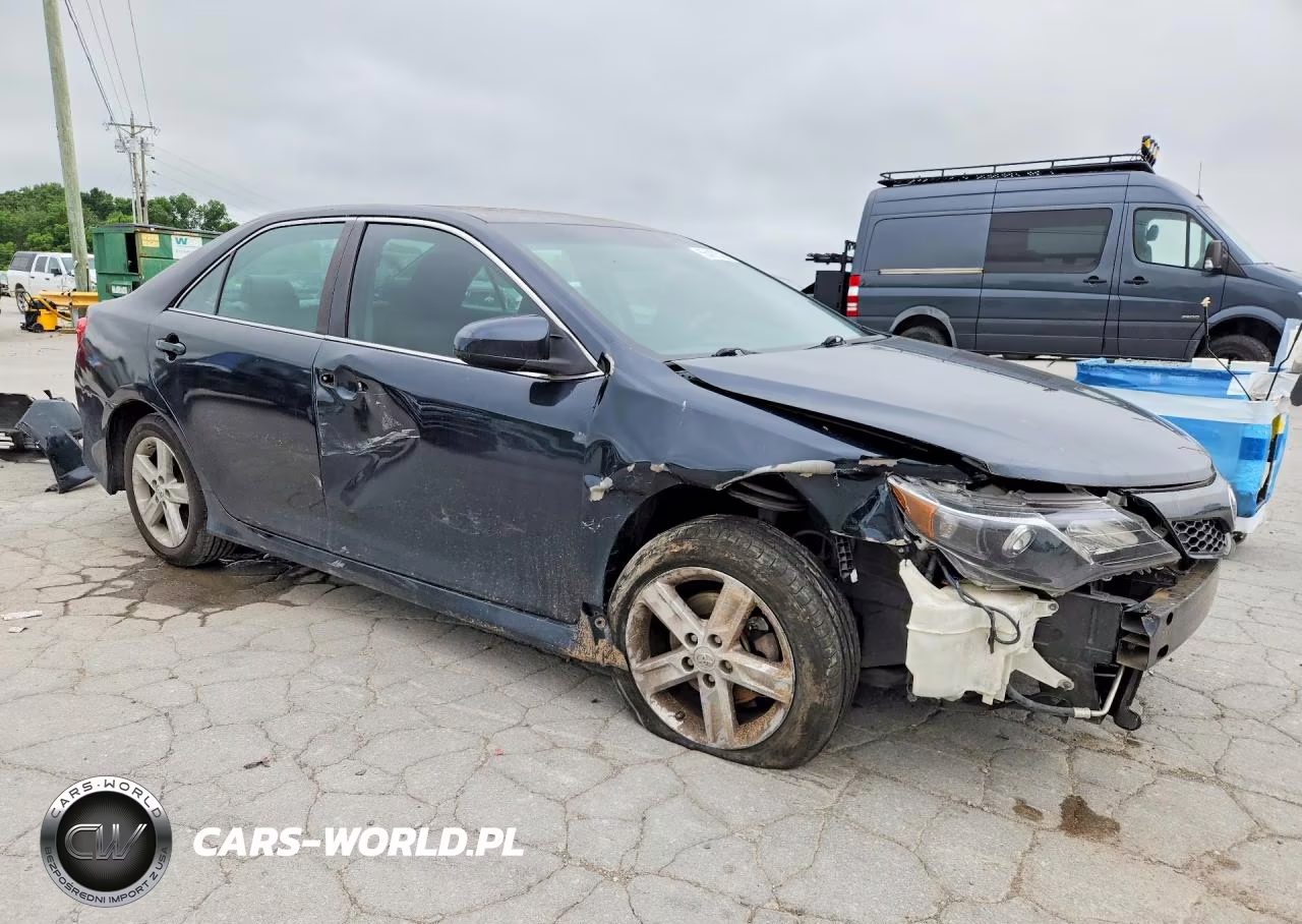 2012 Toyota Camry Se VIN:4T1BF1FK2CU064006 - 4