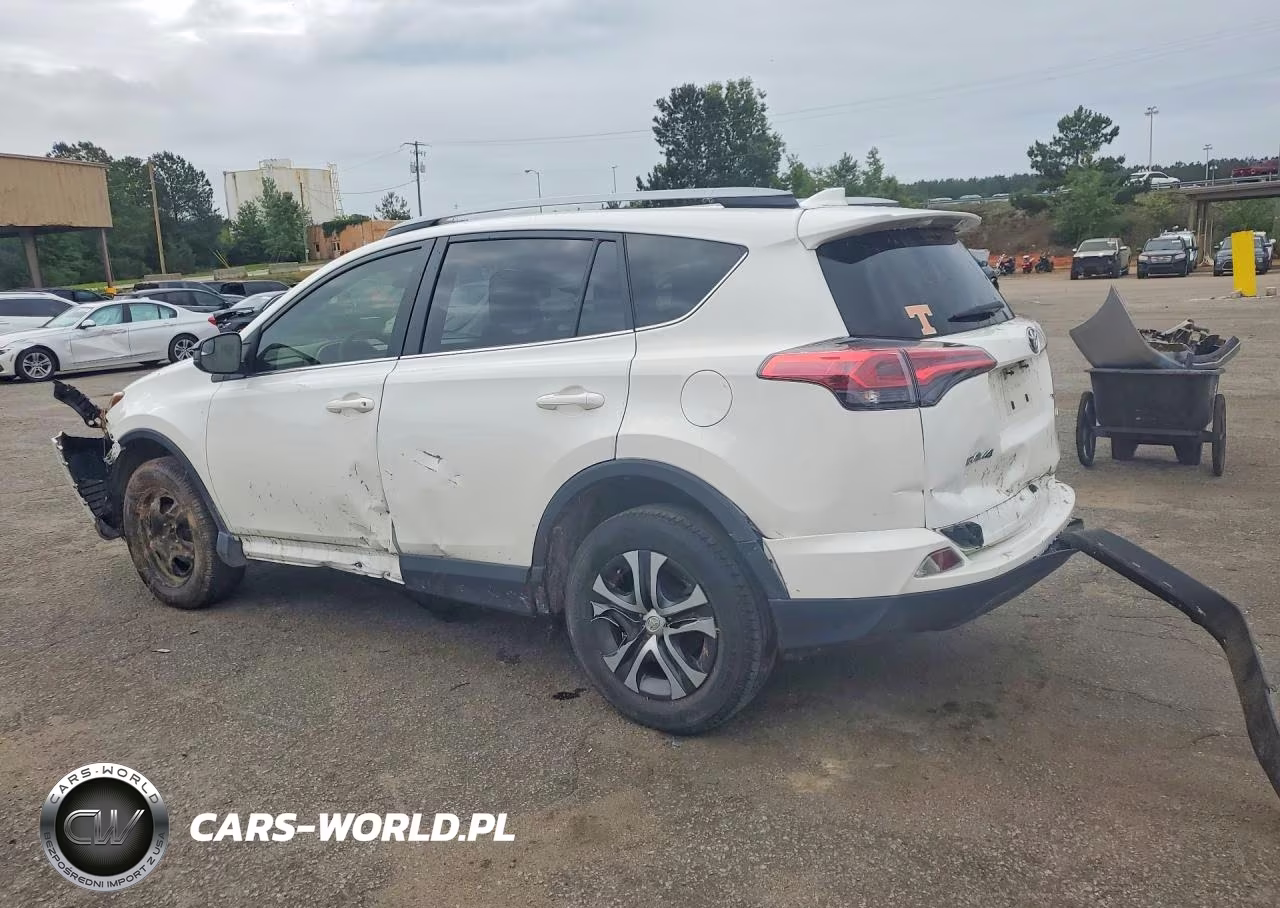2018 Toyota Rav4 Le VIN:JTMZFREV3JJ173683 - 2