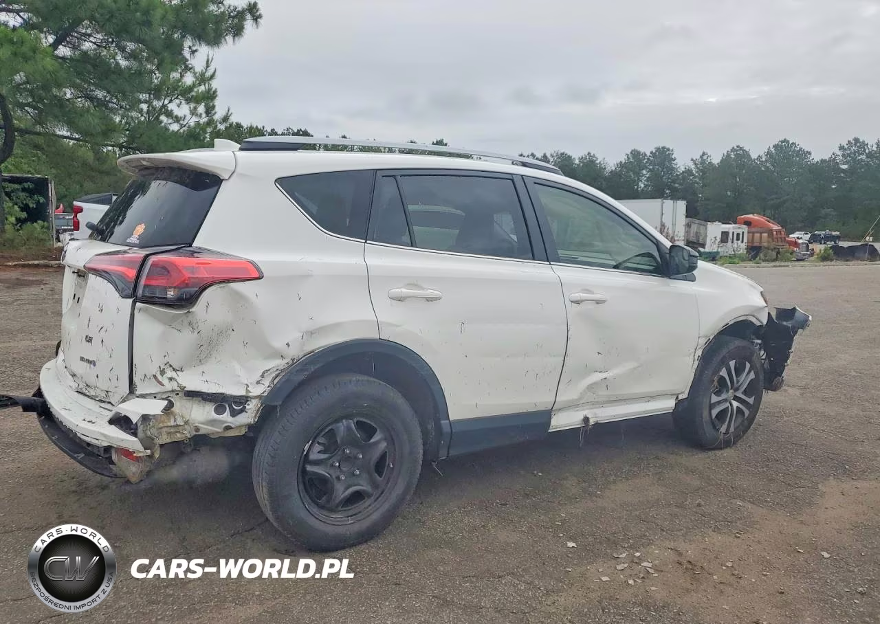 2018 Toyota Rav4 Le VIN:JTMZFREV3JJ173683 - 3