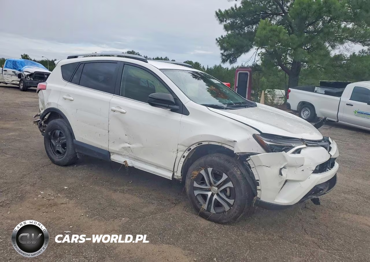 2018 Toyota Rav4 Le VIN:JTMZFREV3JJ173683 - 4