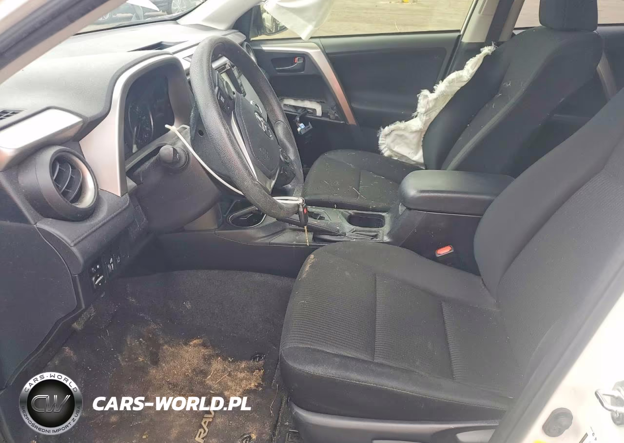 2018 Toyota Rav4 Le VIN:JTMZFREV3JJ173683 - 7