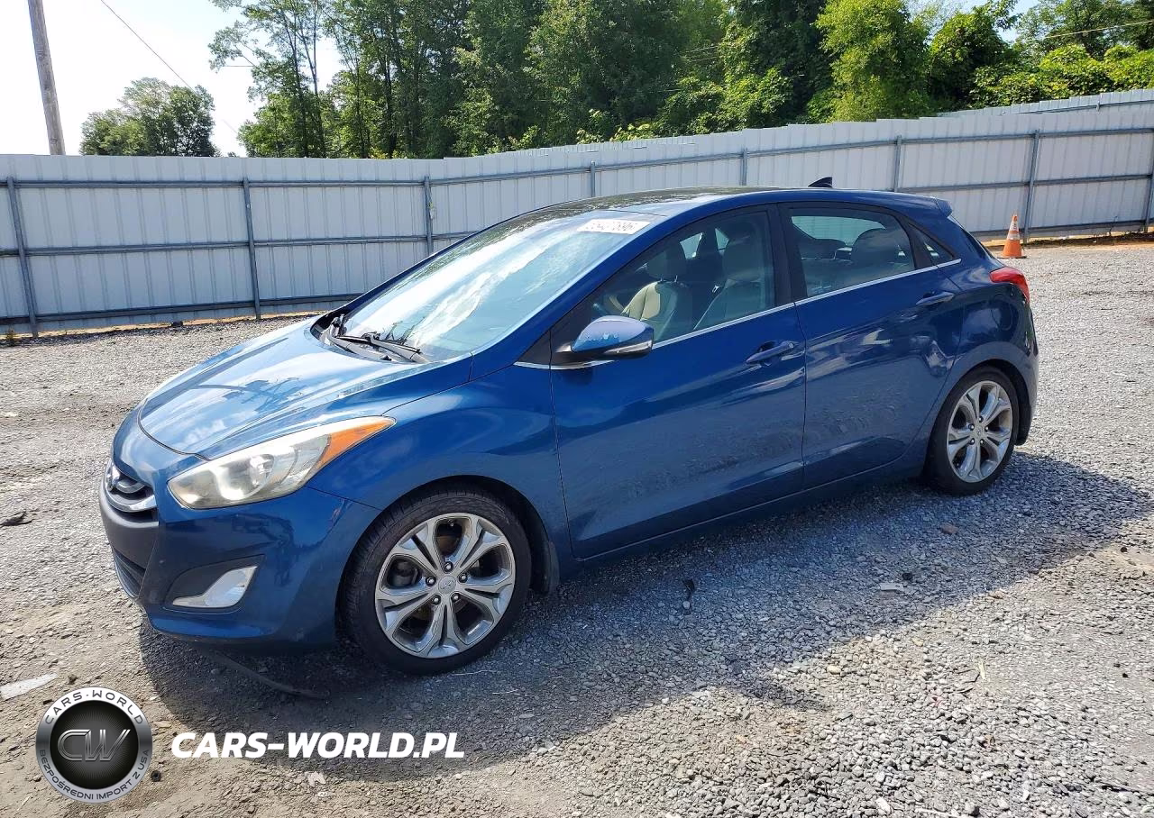 2013 Hyundai Elantra Gt Base – zdjęcie 1 z 12
