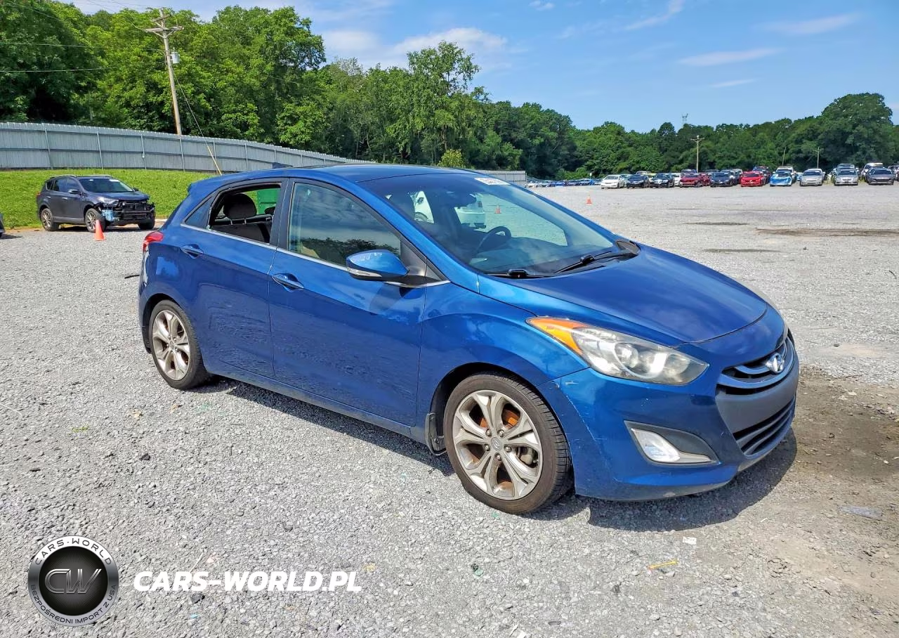 2013 Hyundai Elantra Gt Base VIN:KMHD35LE8DU134097 - 4