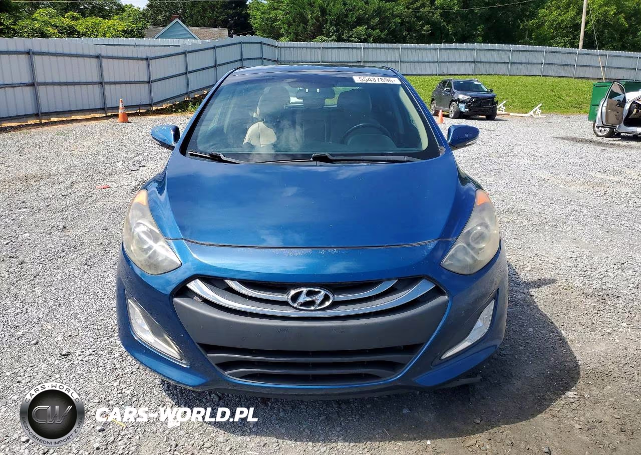 2013 Hyundai Elantra Gt Base VIN:KMHD35LE8DU134097 - 5