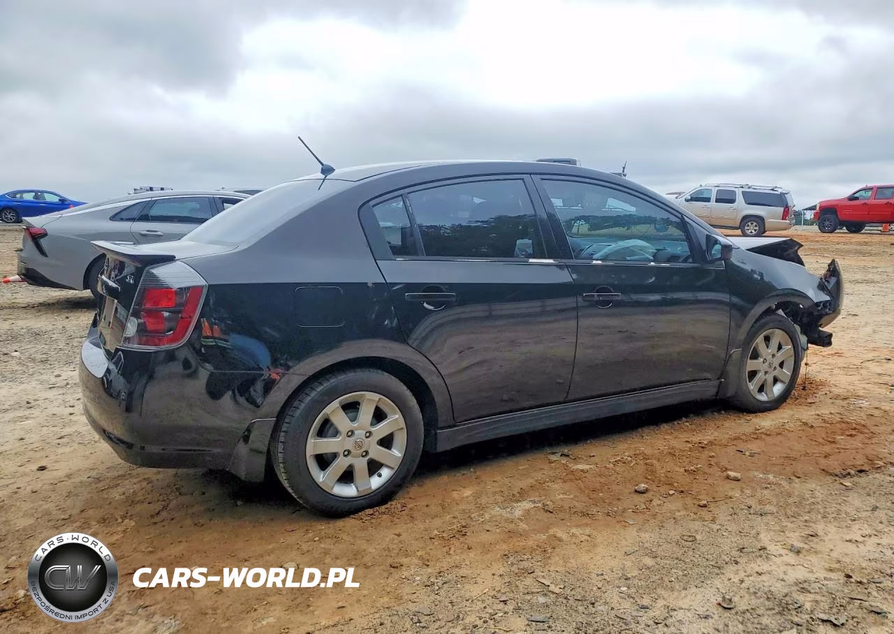 2011 Nissan Sentra 2.0 VIN:3N1AB6APXBL641081 - 3