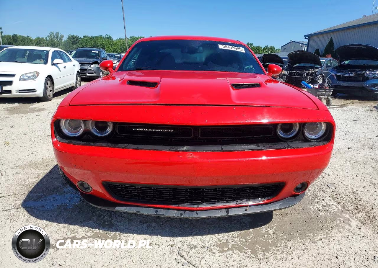 2019 Dodge Challenger Sxt VIN:2C3CDZAG4KH741403 - 5