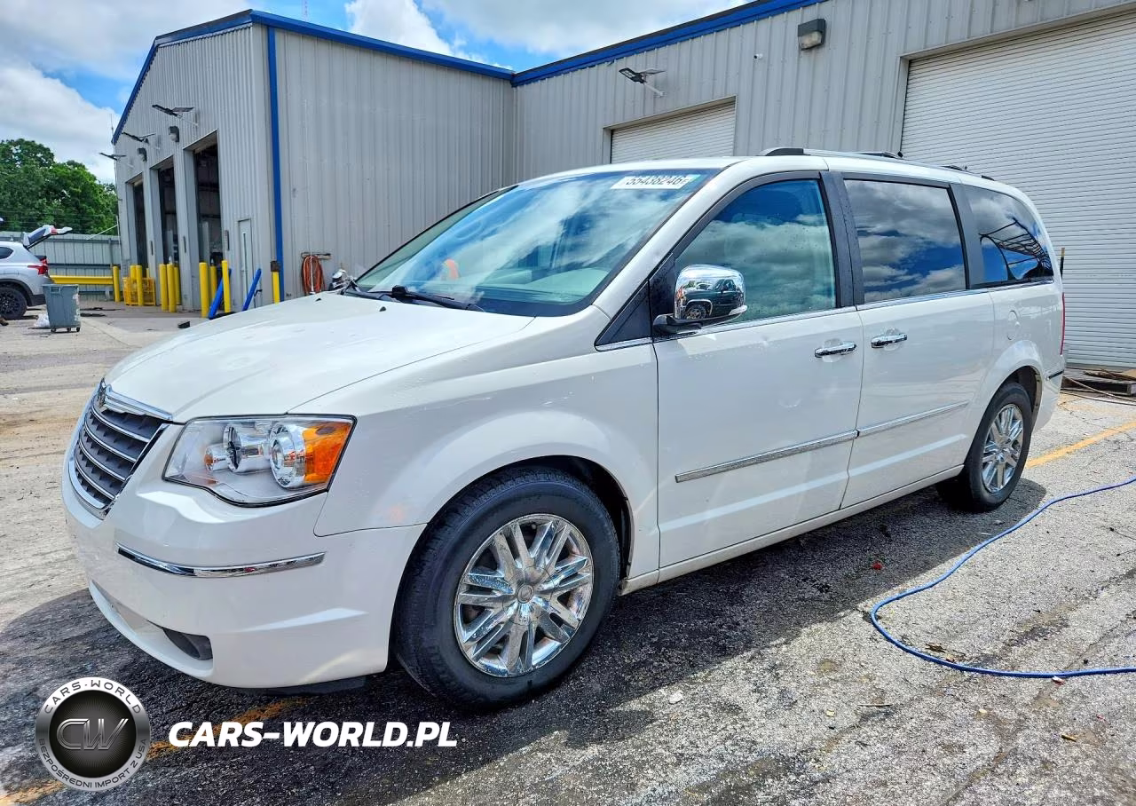 2008 Chrysler Town & Country Limited – zdjęcie 1 z 13