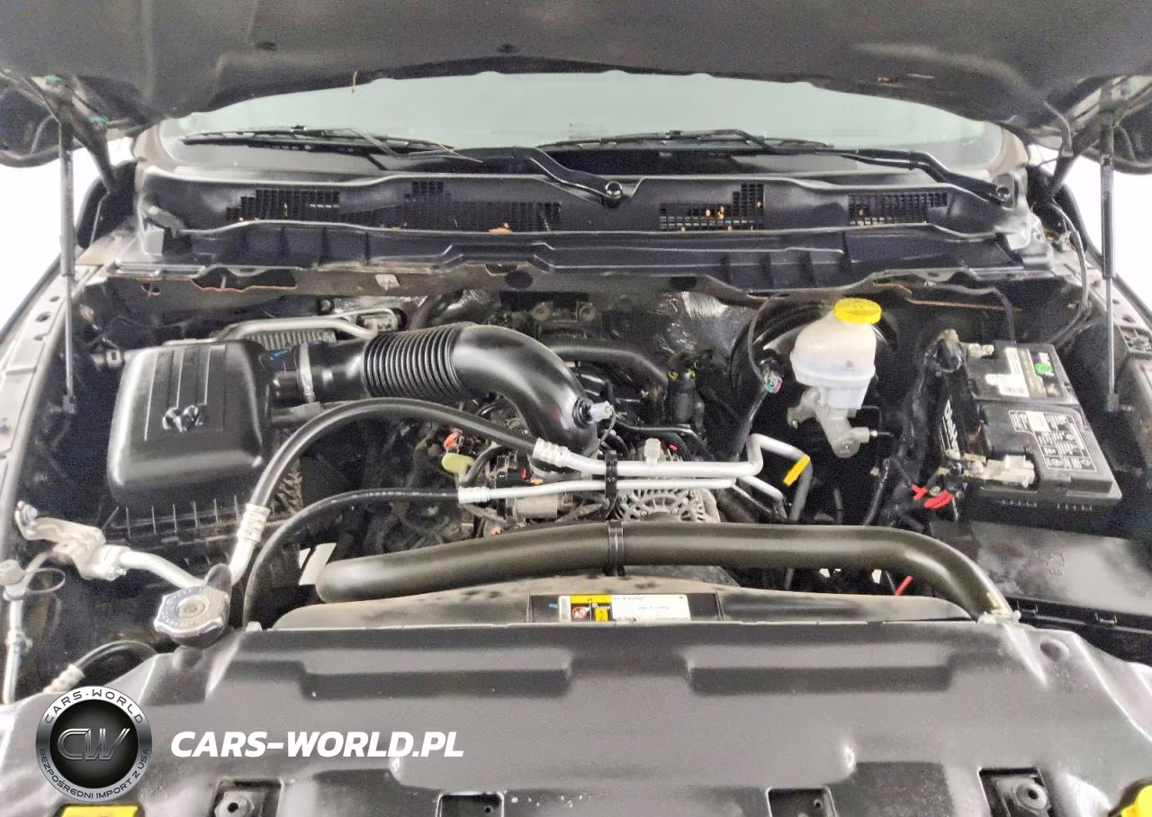 2021 Ram 1500 Classic Tradesman VIN:3C6RR6KT6MG521157 - 11