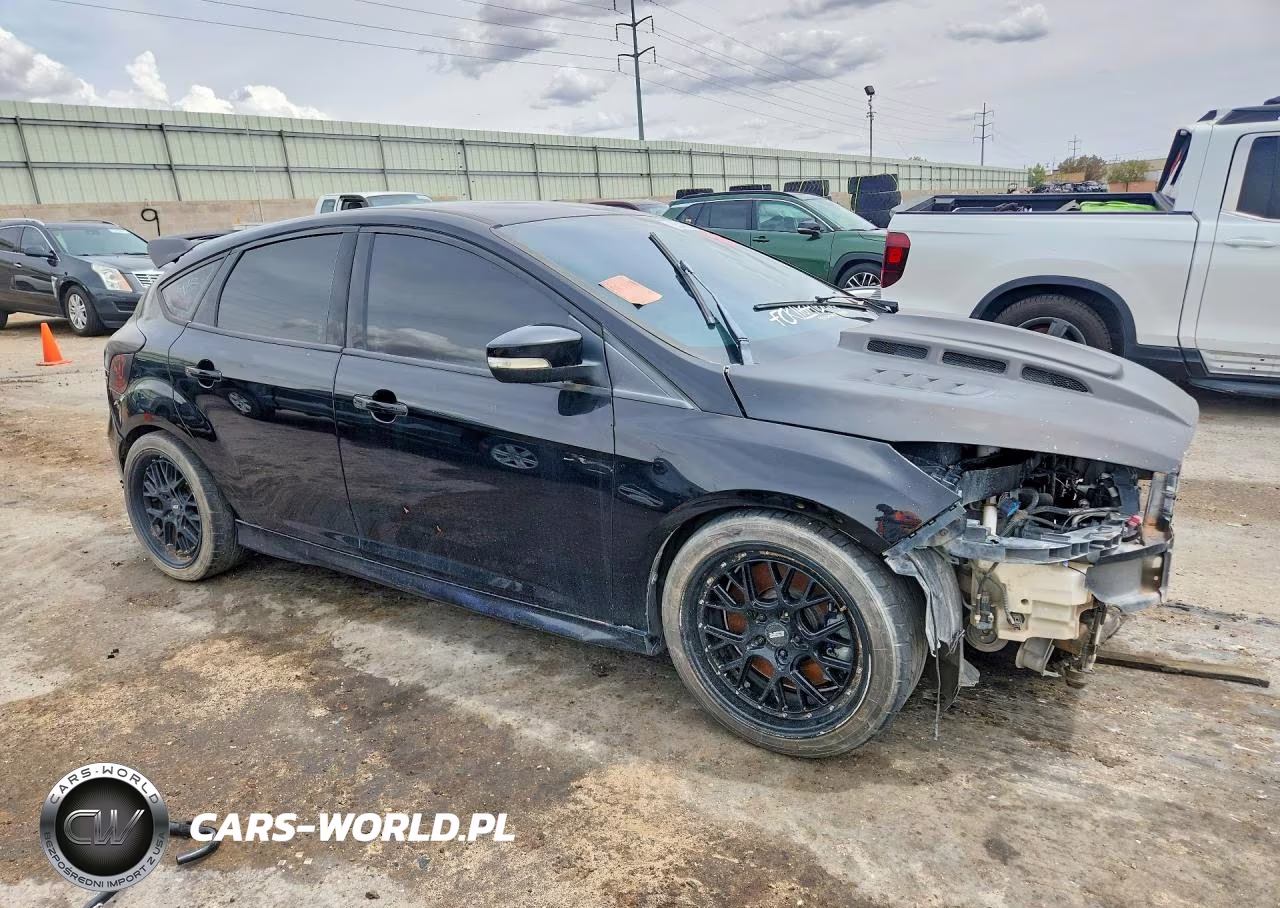 2016 Ford Focus St VIN:1FADP3L99GL347592 - 4