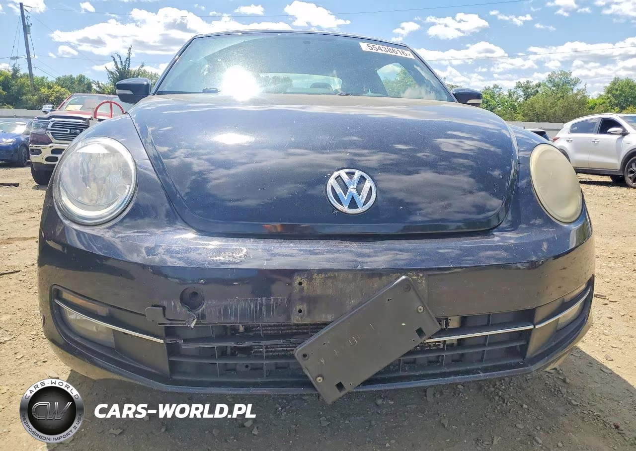 2012 Volkswagen Beetle Turbo VIN:3VWVA7AT8CM665389 - 5