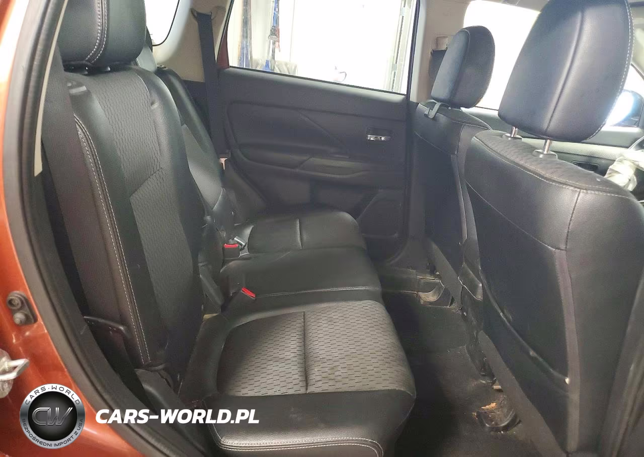 2015 Mitsubishi Outlander Se VIN:JA4AD3A3XFZ009810 - 10