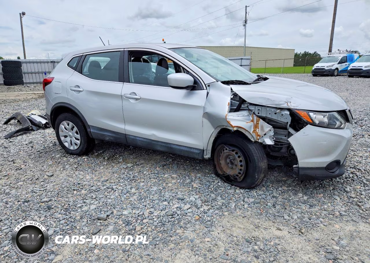 2019 Nissan Rogue Sport S VIN:JN1BJ1CP3KW240649 - 4