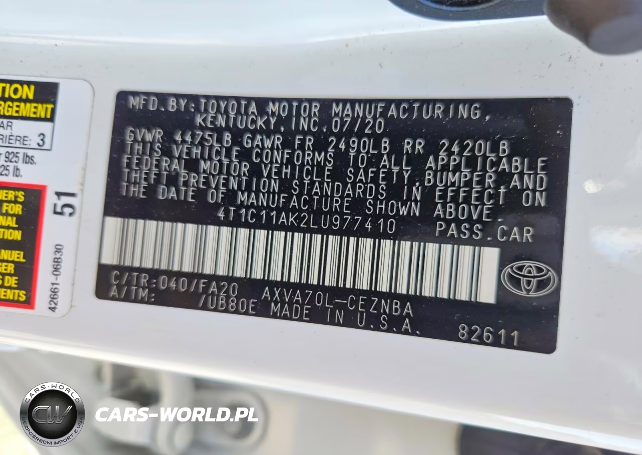 2020 Toyota Camry Le VIN:4T1C11AK2LU977410 - 12